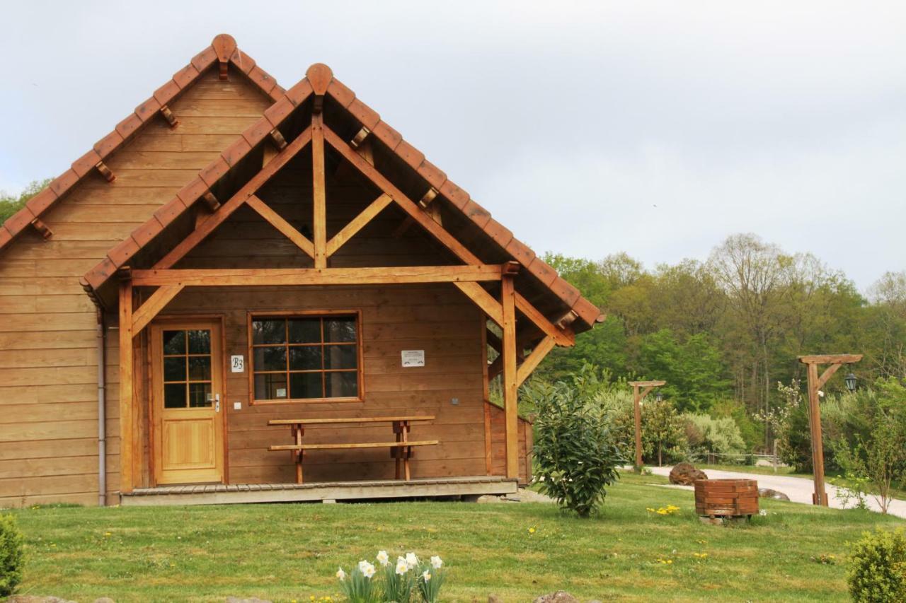 Le Hameau Des Grilles Villa Saint-Fargeau  Buitenkant foto